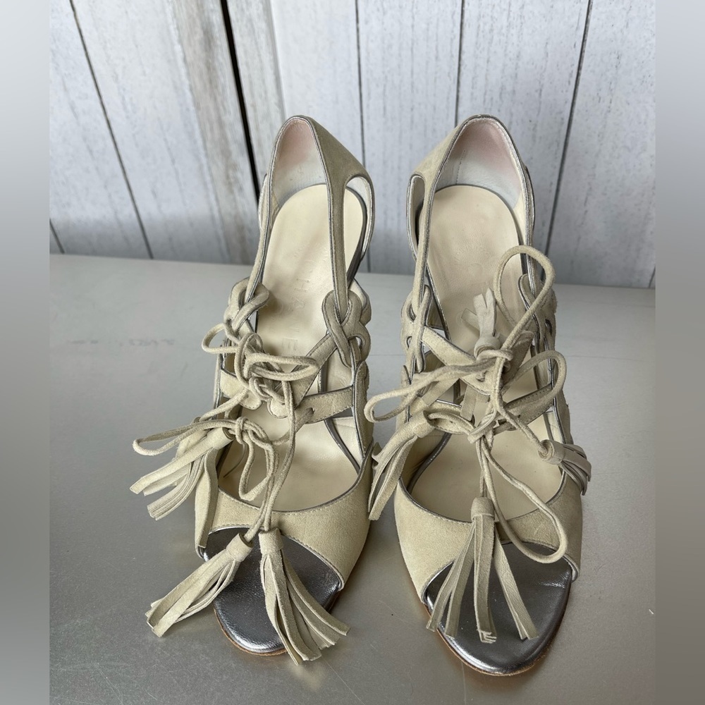 CHANEL WOMEN’S OPEN TOE LEATHER HEELS Sandals- Tie Beige Silver SIZE 37 C - US 7 - Picture 3 of 6
